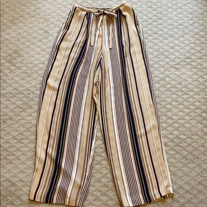 Casual Corner Flowy stiped  pants 8